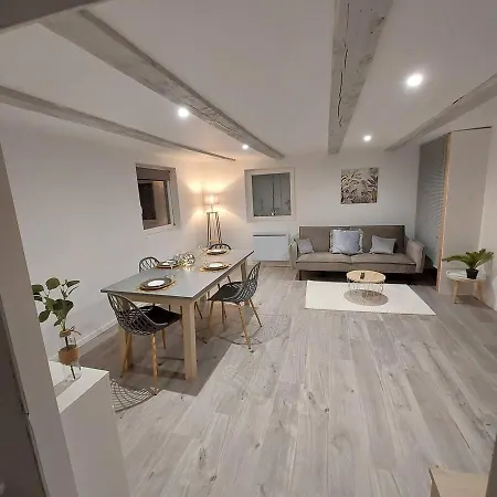 Eden Apartment Durrenentzen